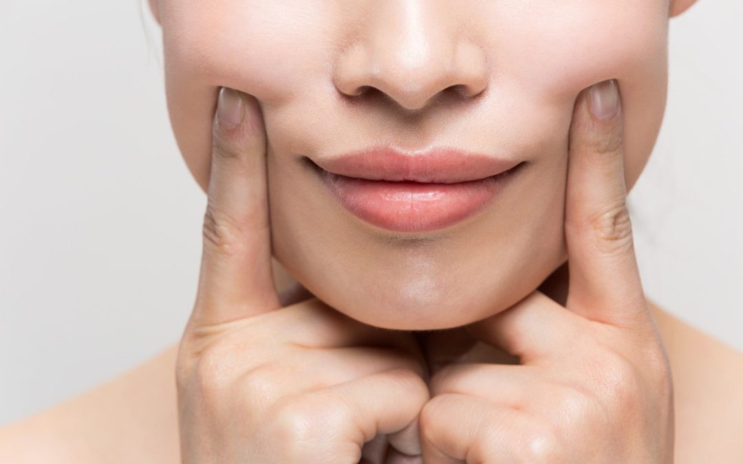 Microneedling Laugh Lines: Comprehensive Guide