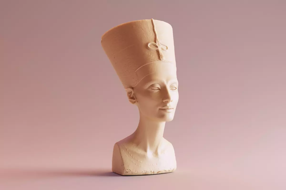 Nefertiti Lift
